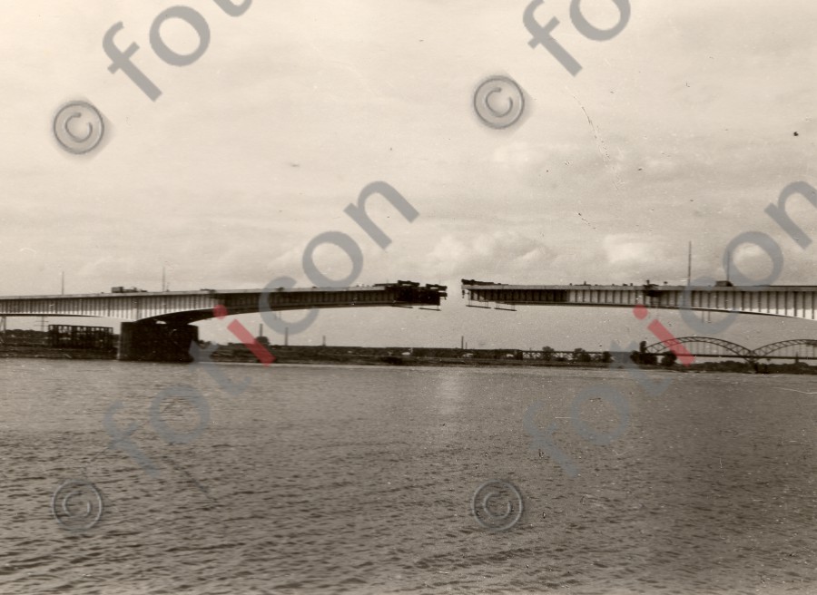 Südbrücke (foticon-duesseldorf-0016.jpg)
